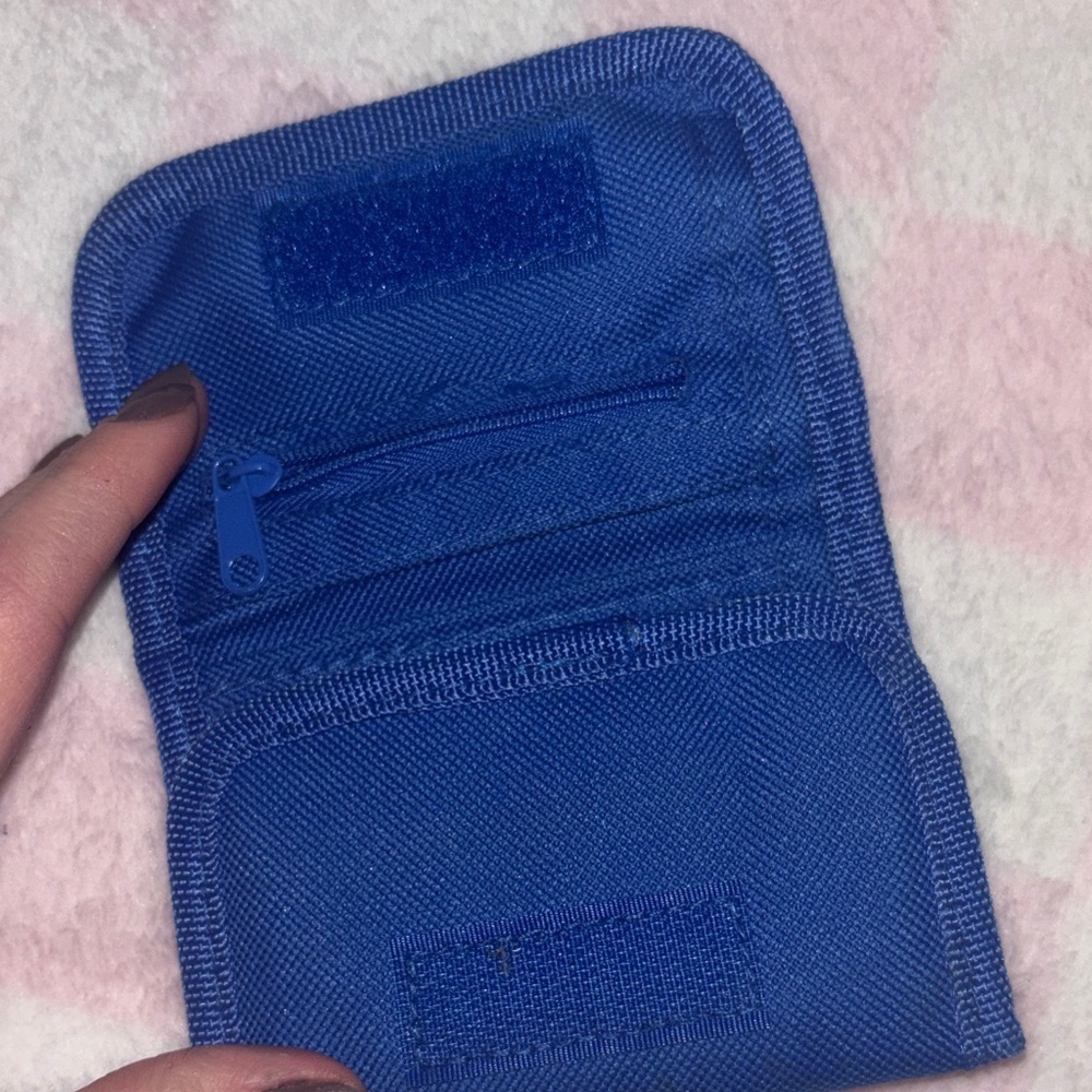 SpongeBob SquarePants Blue Kids Wallet - Picture 3 of 6